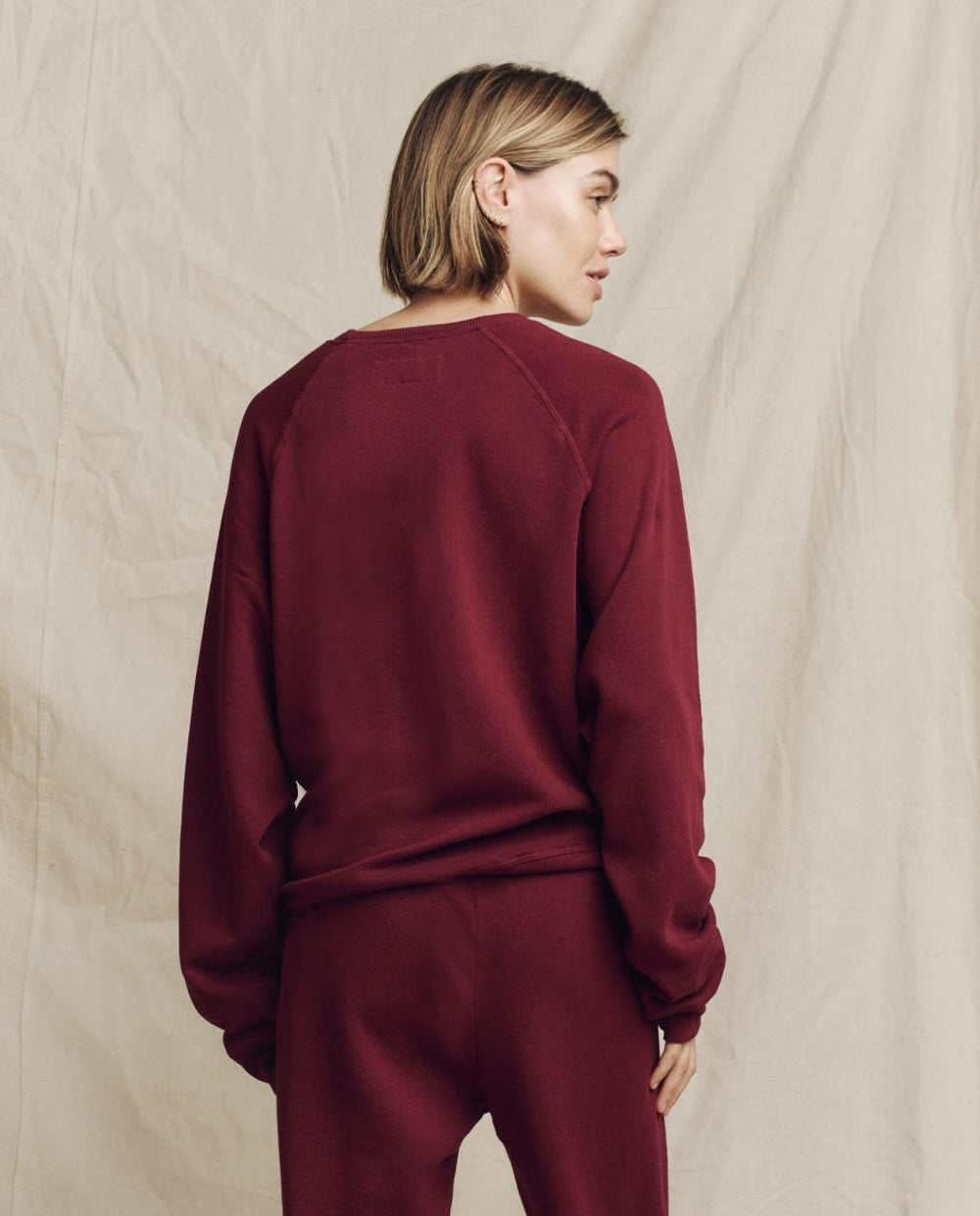 The Great. Sweatshirts | The Slouch Sweatshirt. Solid Plum - Women