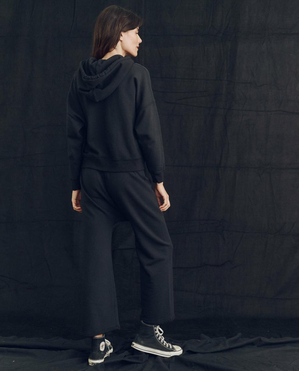 The Great. Sweatshirts | The Teammate Hoodie. Solid Almost Black - Women