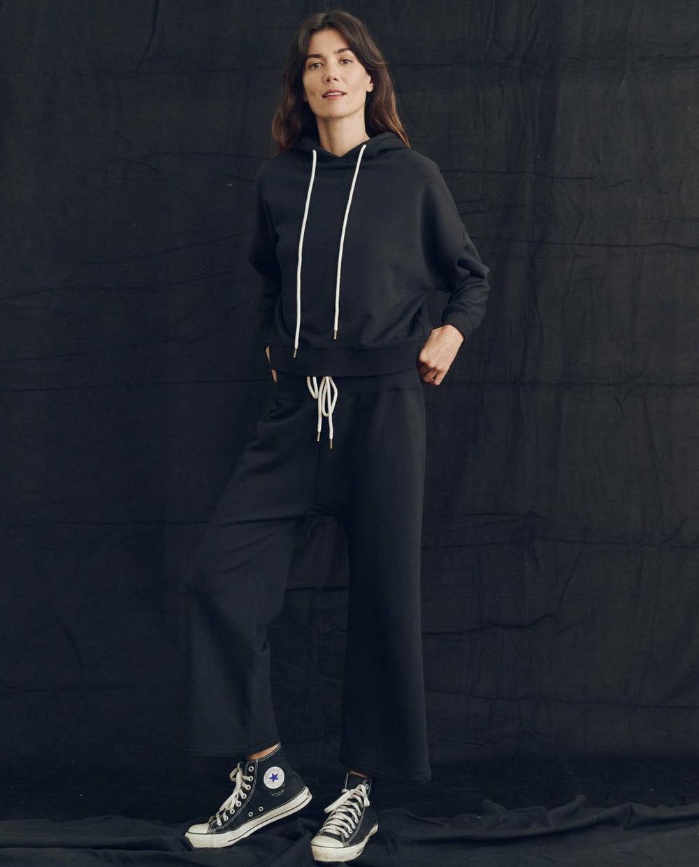 The Great. Sweatshirts | The Teammate Hoodie. Solid Almost Black - Women