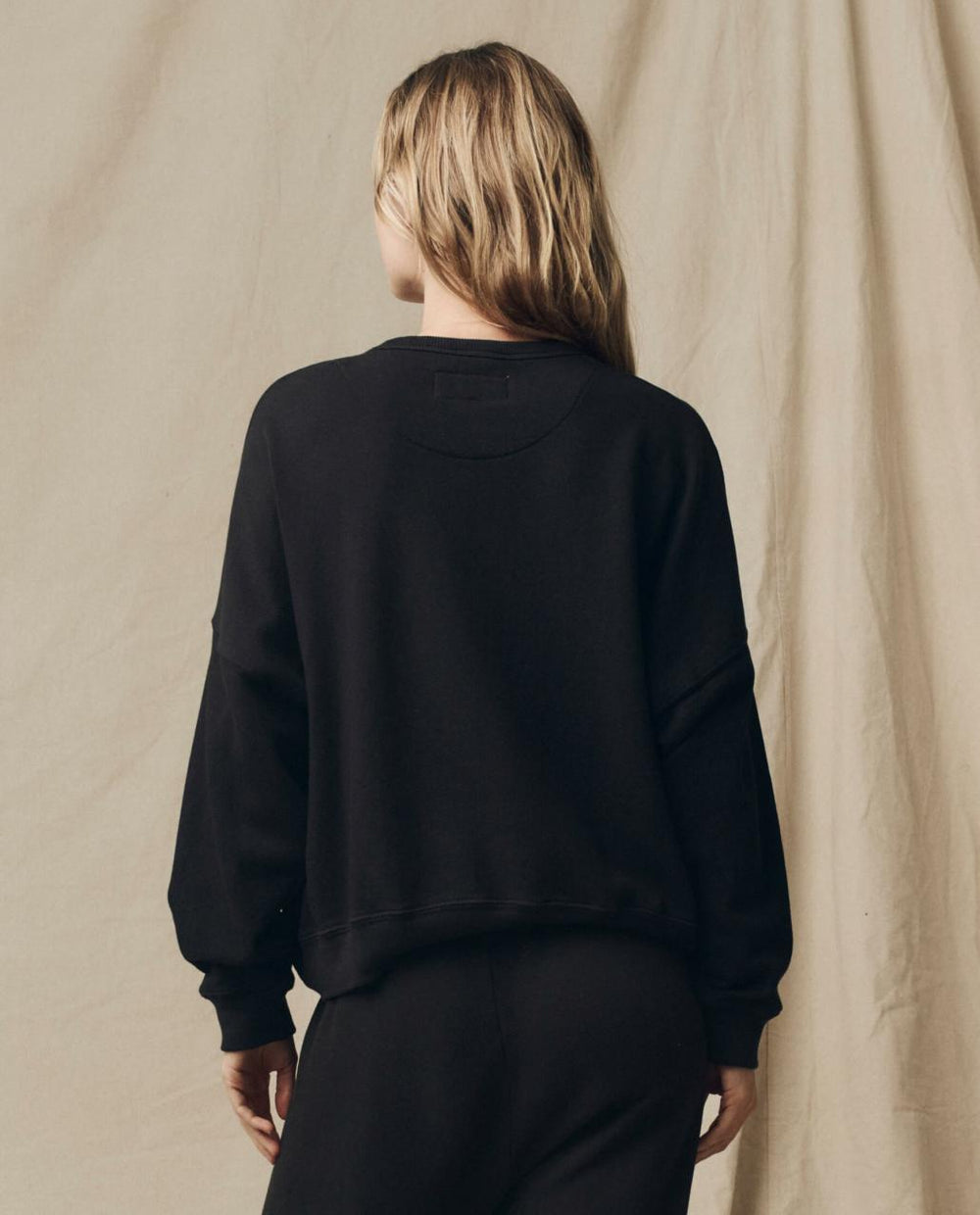 The Great. Sweatshirts | The Teammate Sweatshirt. Solid Almost Black - Women