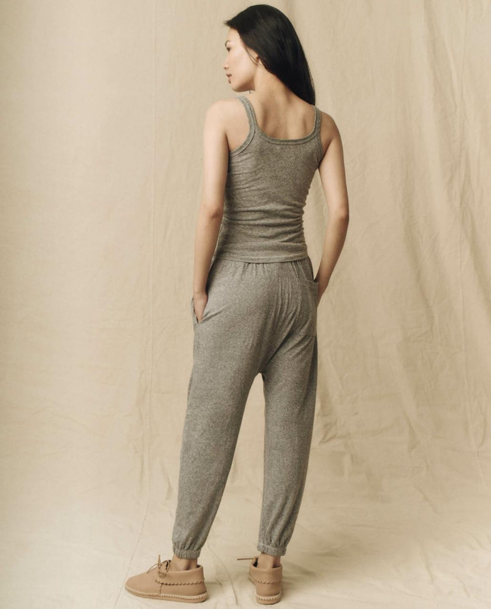 The Great. Tanks | The Slim Tank. Solid Heather Grey - Women