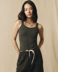 The Great. Tanks | The Slim Tank. Solid Washed Black - Women