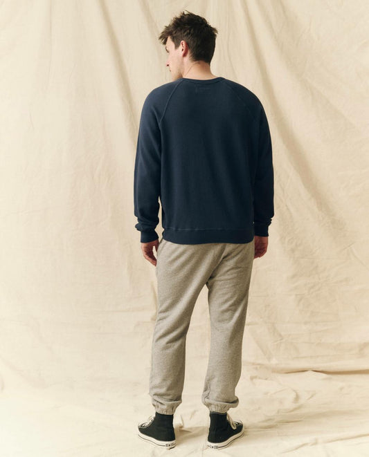 The Great. Tees &amp; Sweats | The Men&#039;s College Sweatshirt. True Navy - Men