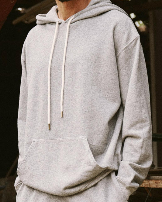 The Great. Tees &amp; Sweats | The Men&#039;s Gym Drawstring Hoodie. Varsity Grey - Men
