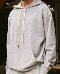The Great. Tees &amp; Sweats | The Men&#039;s Gym Drawstring Hoodie. Varsity Grey - Men
