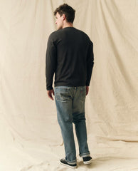 The Great. Tees &amp; Sweats | The Men&#039;s Pure Knits Long Sleeve Slim Crew. Solid Almost Black - Men
