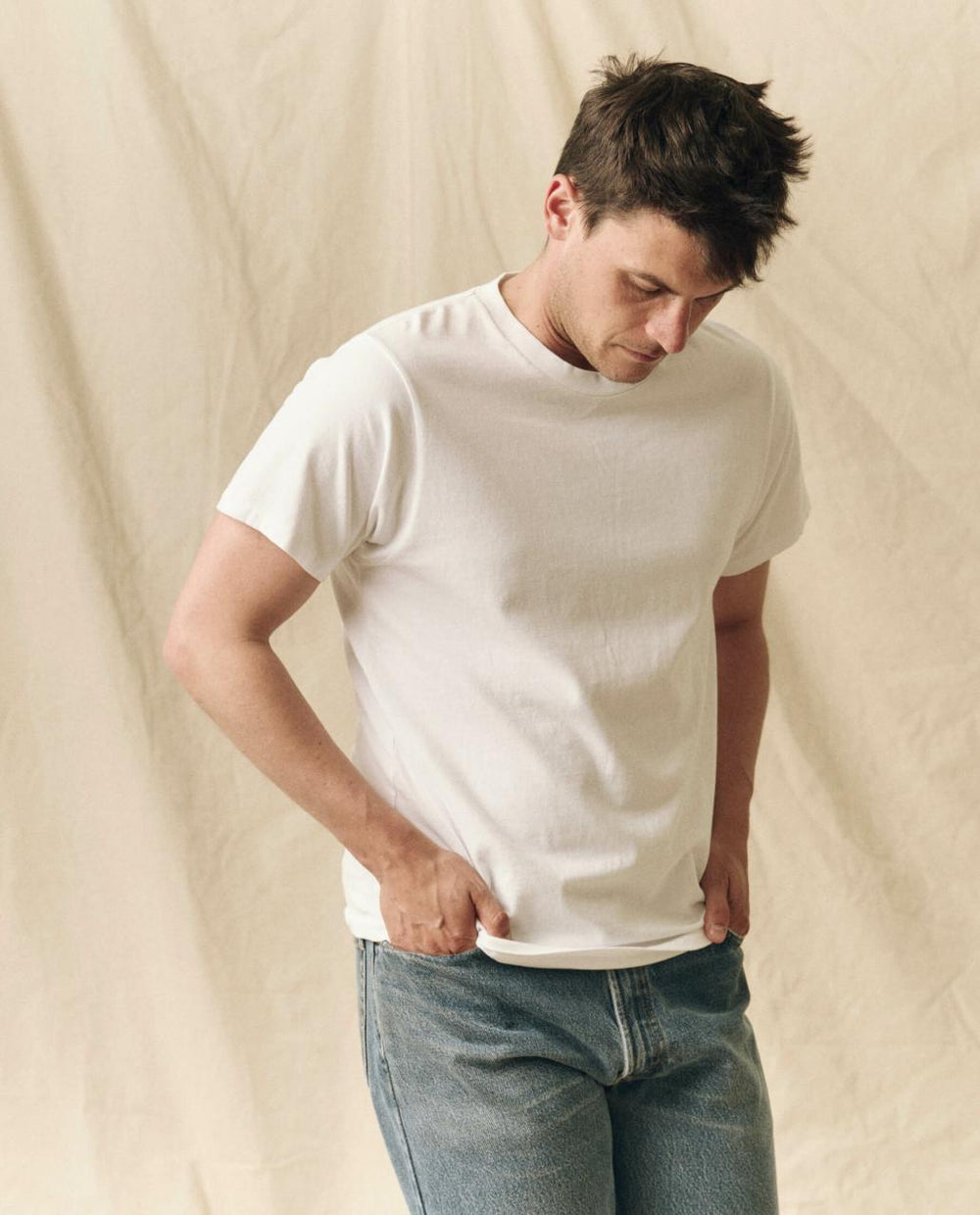 The Great. Tees &amp; Sweats | The Men&#039;s Pure Knits Slim Tee. True White - Men