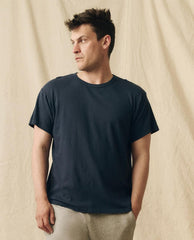 The Great. Tees &amp; Sweats | The Men&#039;s Slim Tee. True Navy - Men