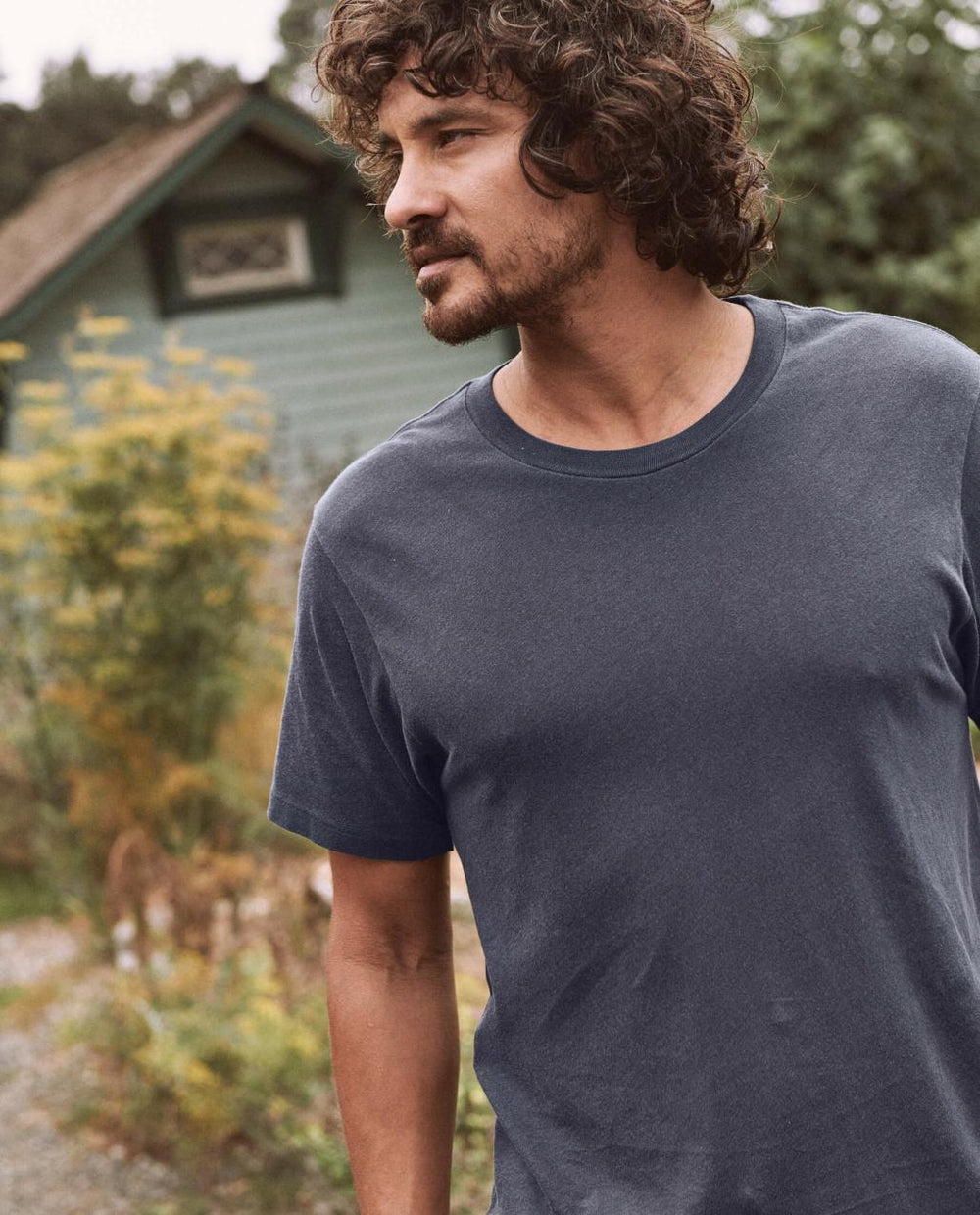 The Great. Tees &amp; Sweats | The Men&#039;s Slim Tee. Washed Navy - Men