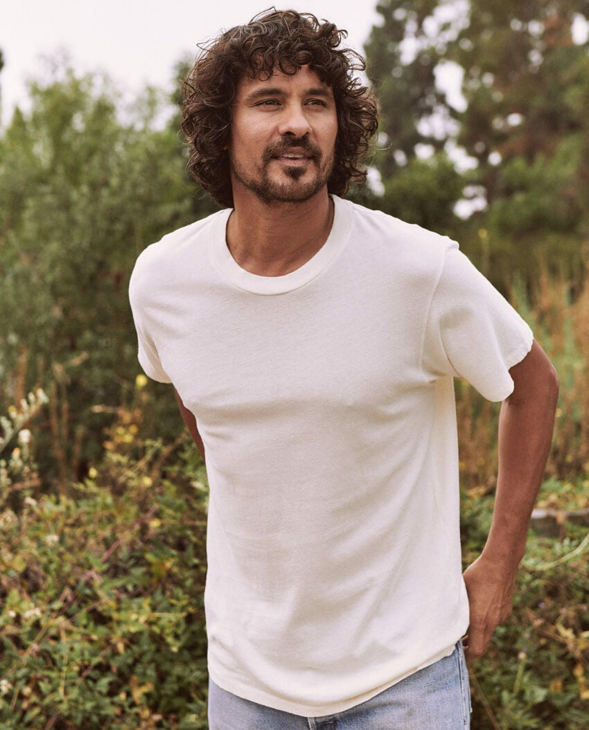 The Great. Tees &amp; Sweats | The Men&#039;s Slim Tee. Washed White - Men