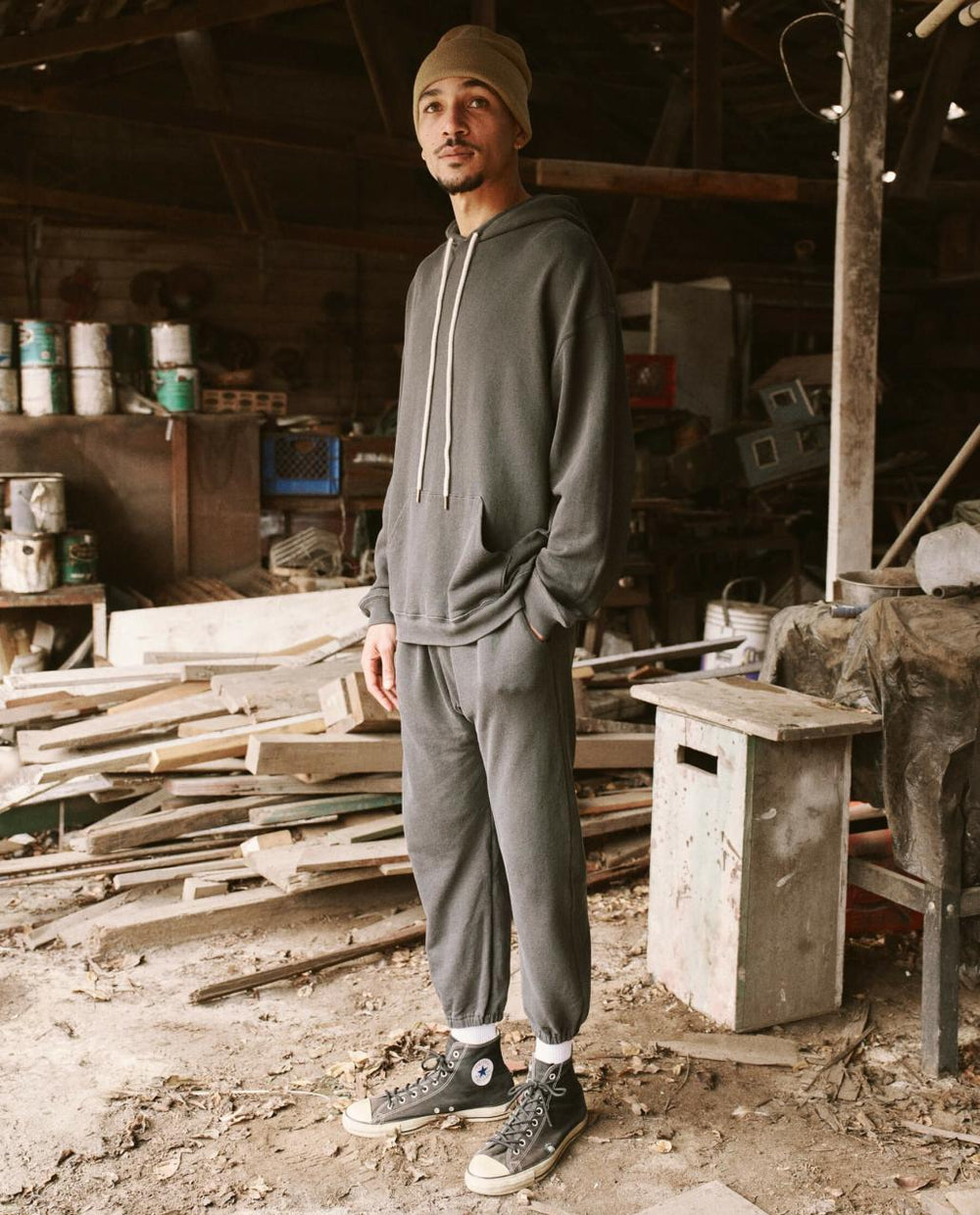 The Great. Tees &amp; Sweats | The Men&#039;s Stadium Sweatpant. Washed Black - Men