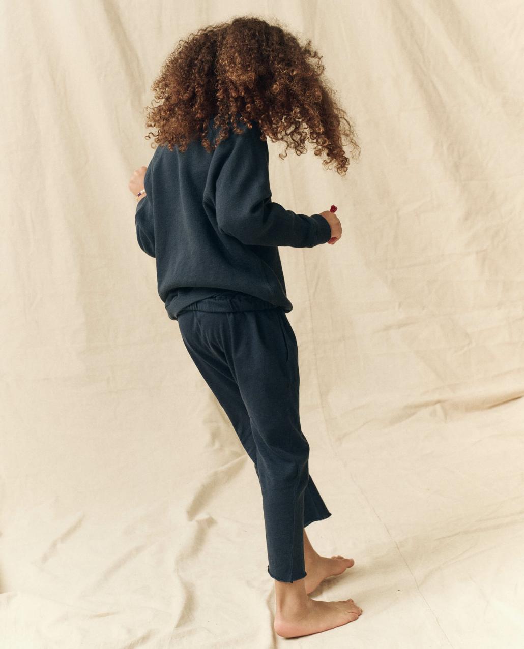 The Great. Tees &amp; Sweats | The Little College Sweatshirt. Solid True Navy - Kids