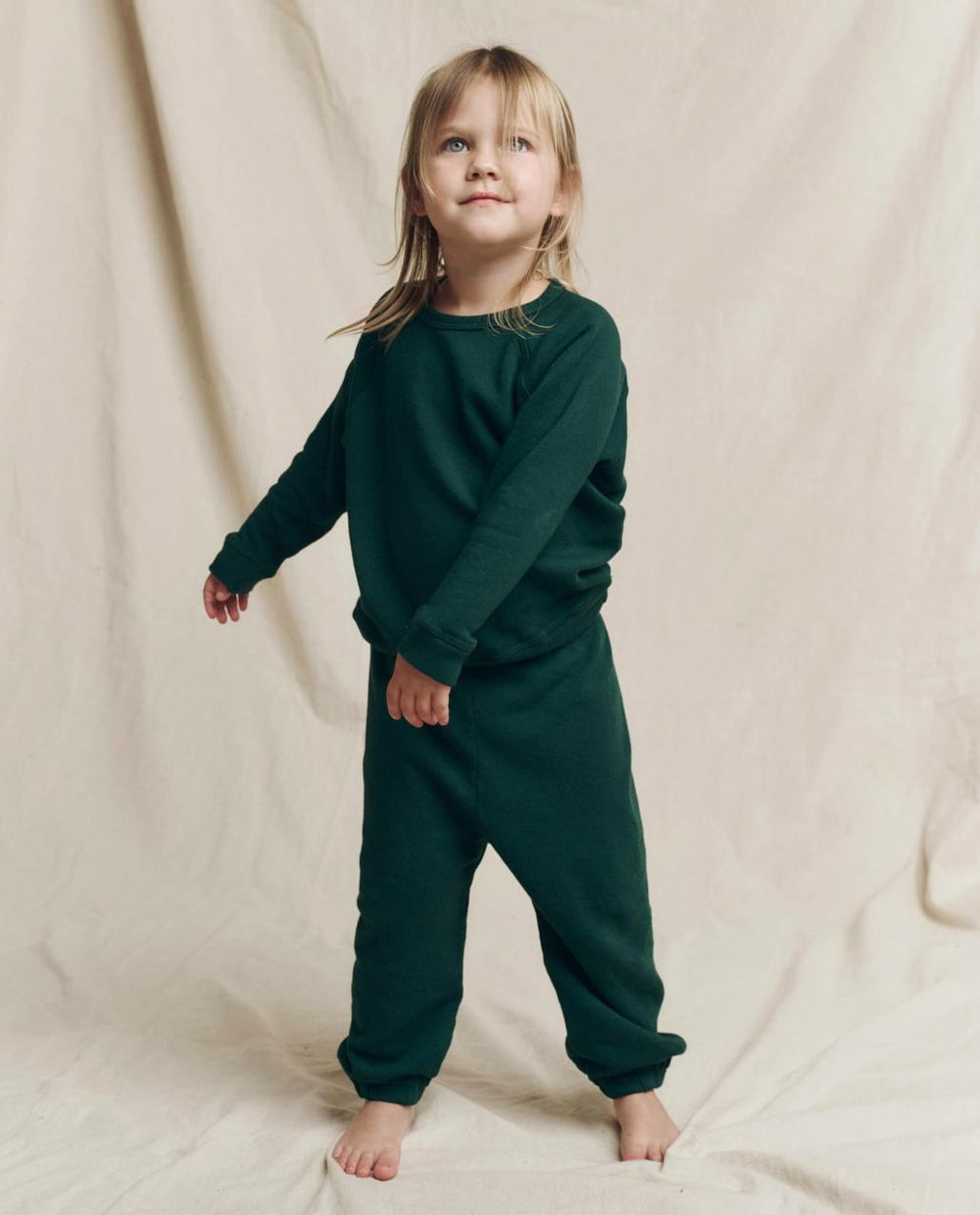 The Great. Tees &amp; Sweats | The Little Stadium Sweatpant. Solid Pinyon - Kids