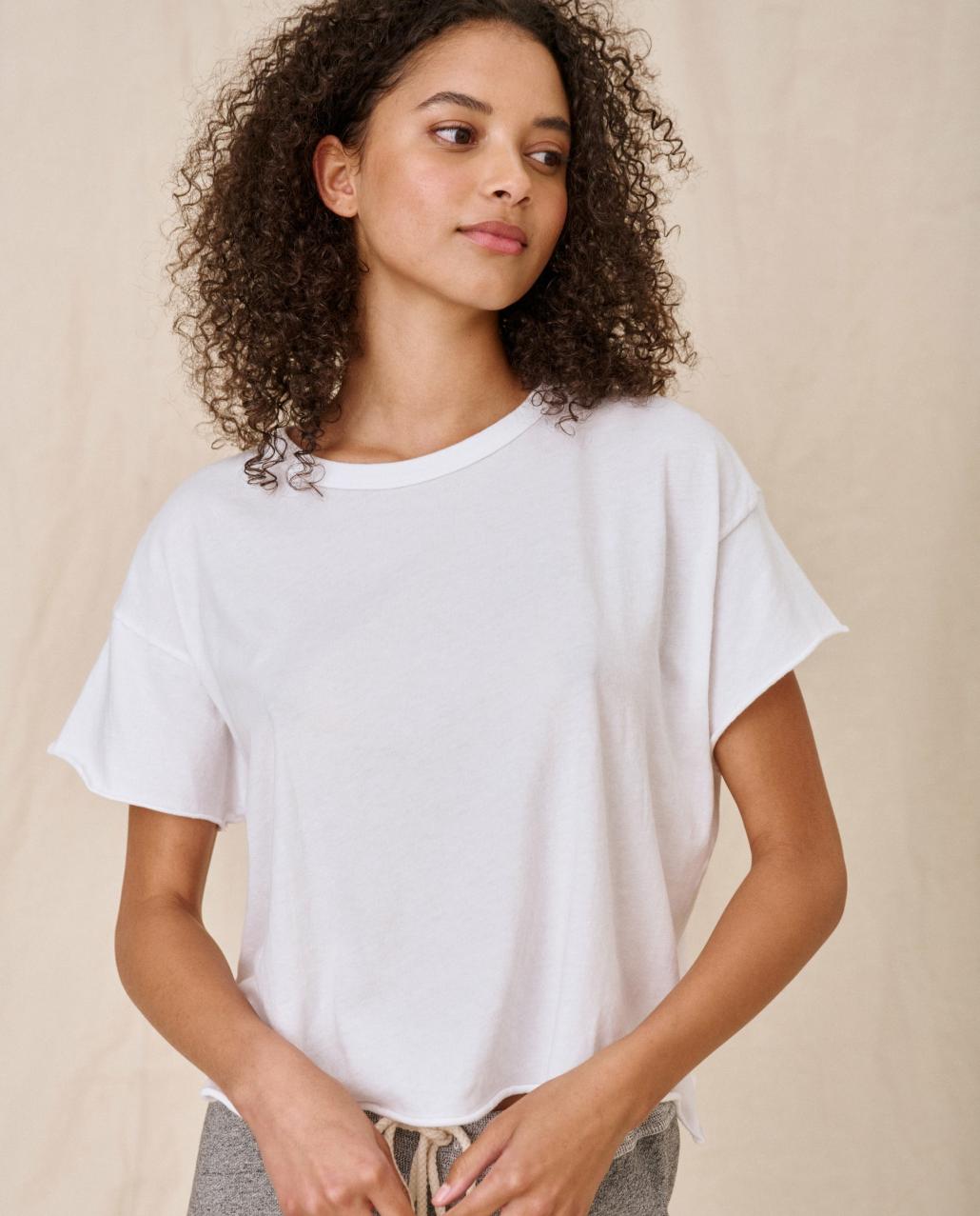 The Great. Tees | The Crop Tee. Solid True White - Women