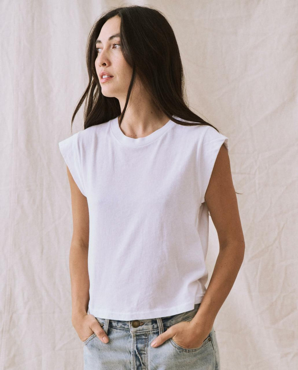 The Great. Tees | The Peak Shoulder Tee. True White - Women