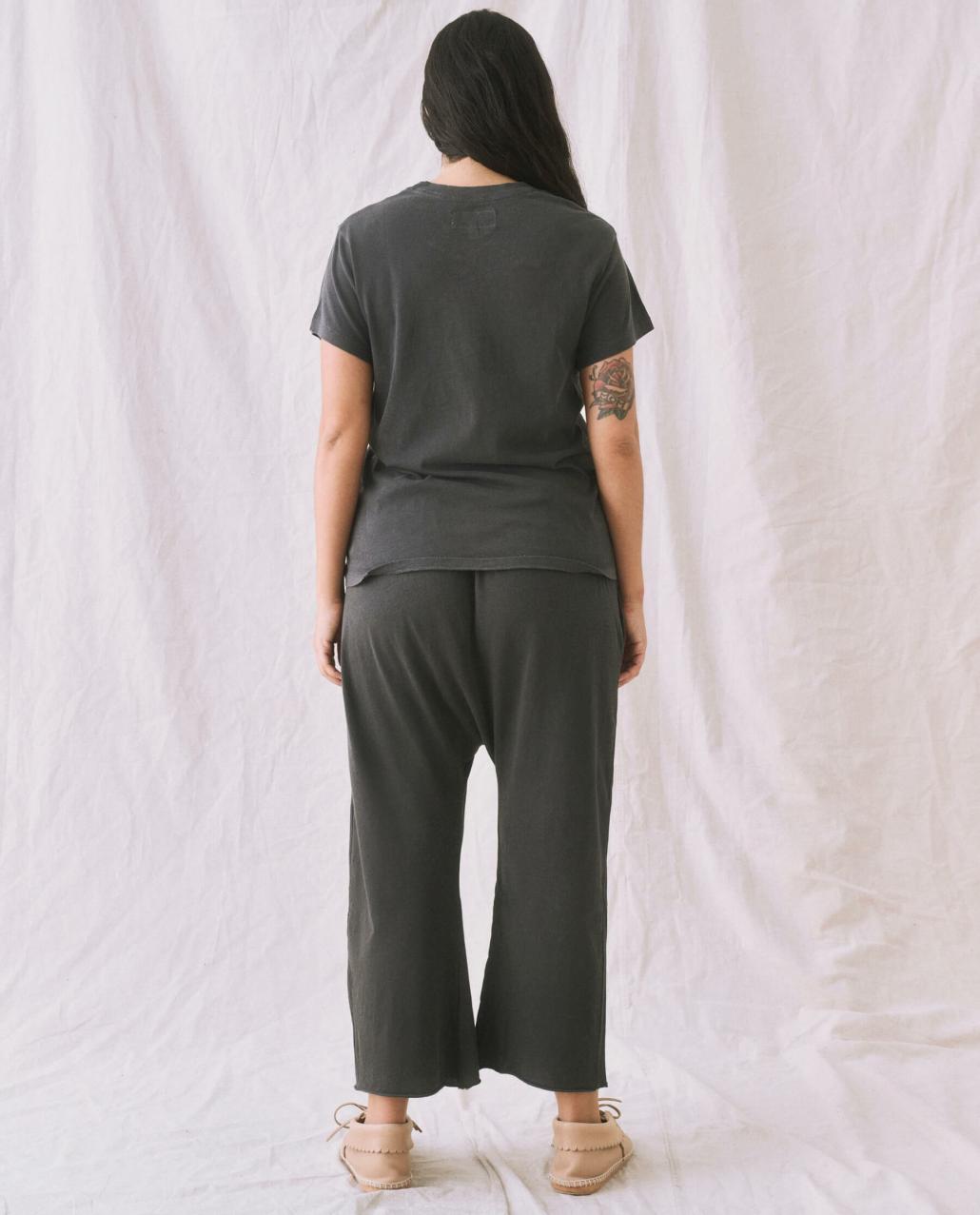 The Great. Tees | The Slim Tee. Washed Black - Women