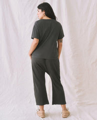 The Great. Tees | The V Washed Black - Women